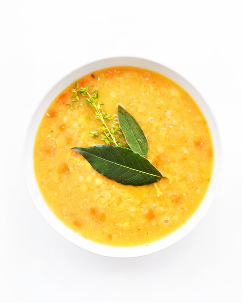 Soupe-repas canadienne aux pois végétalienne