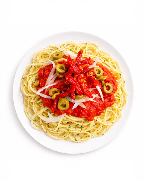 Spaghettini aux tomates séchées, sauce marinara & olives vertes